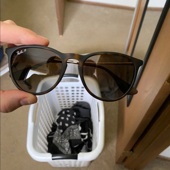 Ray Ban Sunglasses - Picture 4 of 7